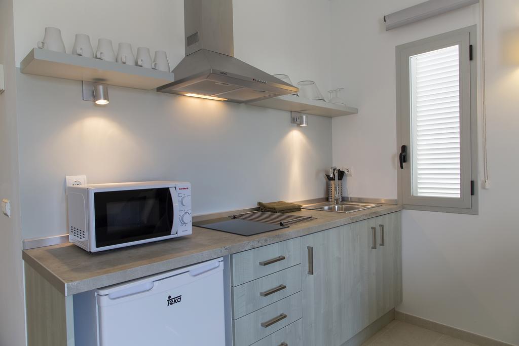 Apartamentos Proa - Emar Hotels Only Adults Es Pujols Dış mekan fotoğraf